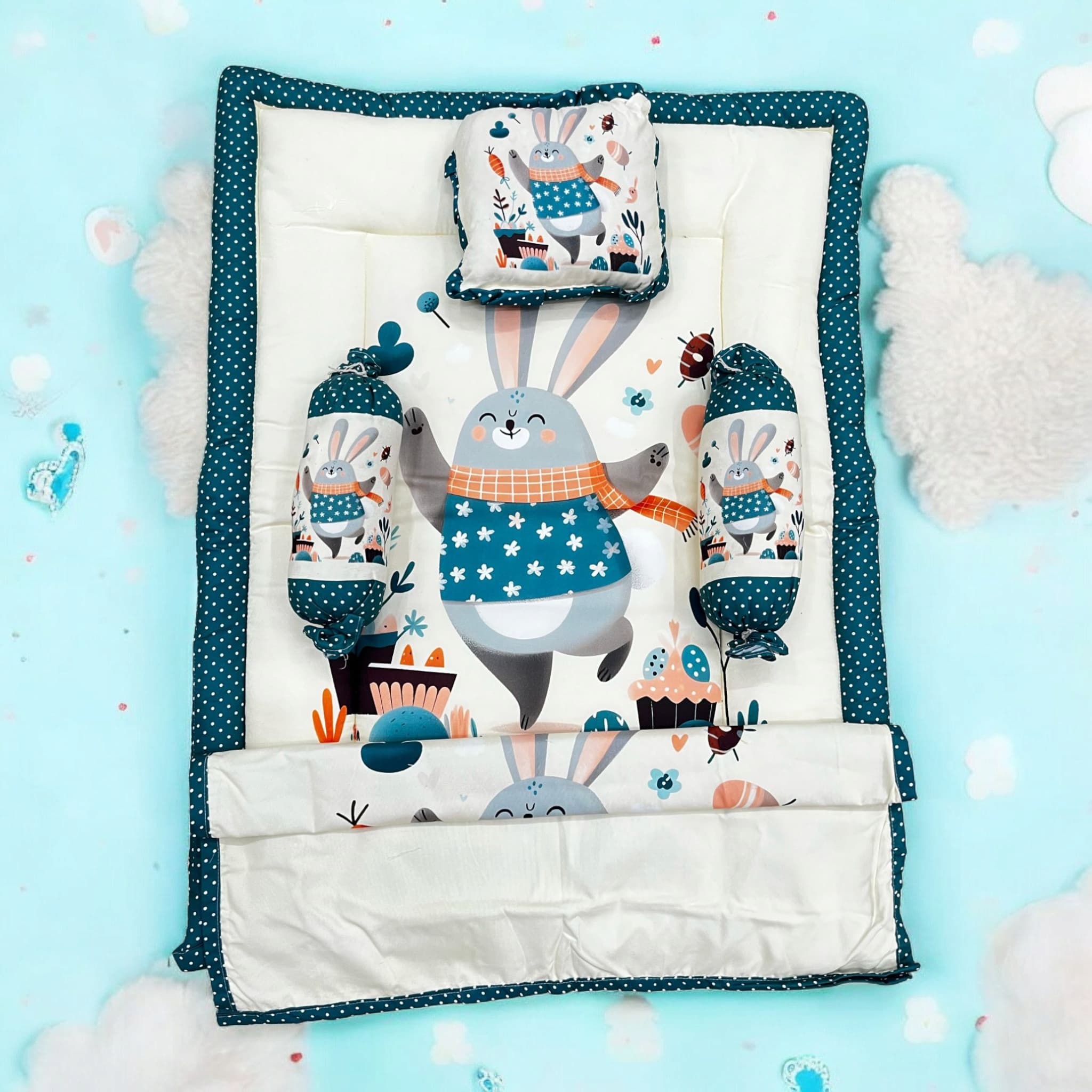 Cute elephant print 7-piece newborn baby bedding combo set for a cozy and playful nursery. Essential baby sleep set for infants and toddlers. www.usmile.com
